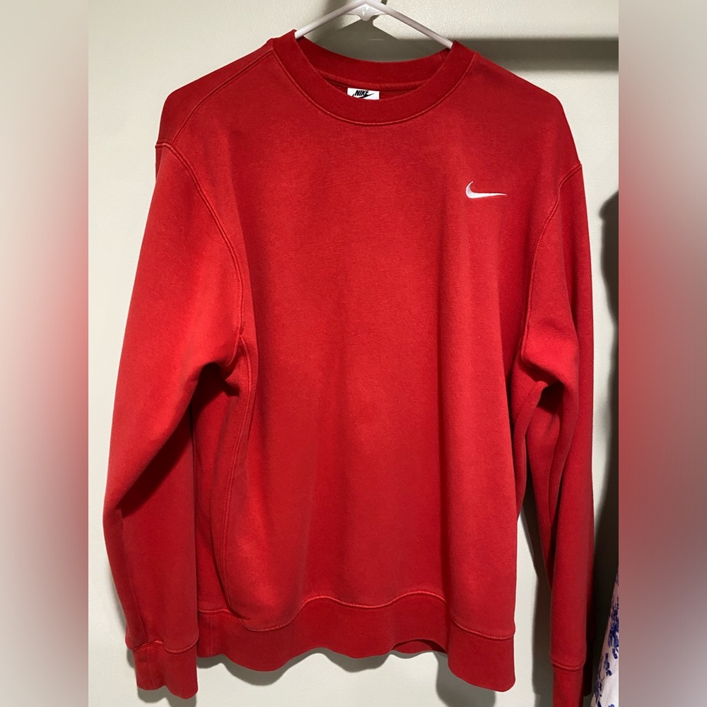 Nike crew neck sweat shirt